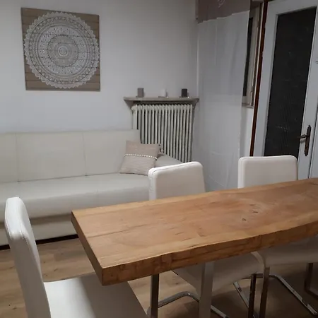 Holiday home Venice La Pergola 2 *